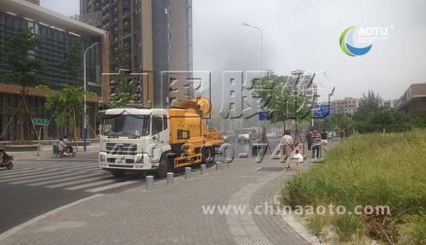 多功能抑尘车上路降尘抗霾